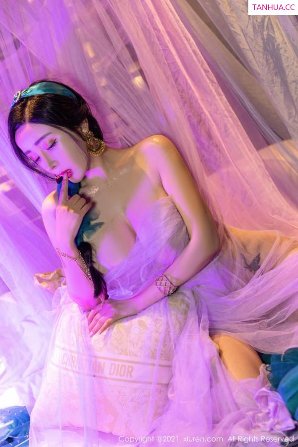 允薾  [XiuRen秀人网]高清写真图 2021.11.19 No.4243 允薾第57张图片